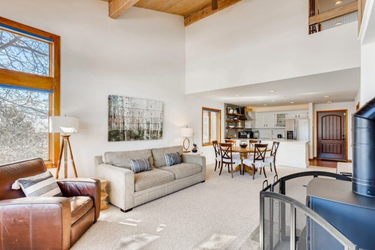 Living Room & Kitchen Open Floor Plan  