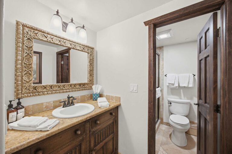 Vail Golf Course Condominium Free Bus Route Access — Visit Vail vacation rental in Vail, Colorado