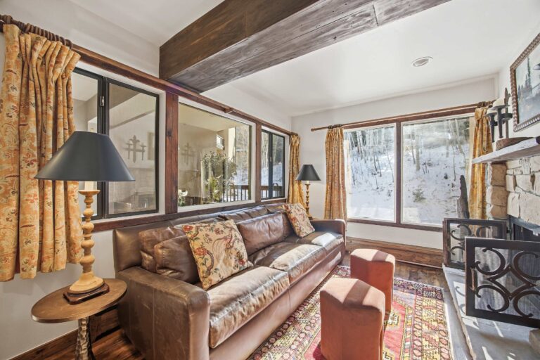 Vail Golf Course Condominium Free Bus Route Access — Visit Vail vacation rental in Vail, Colorado